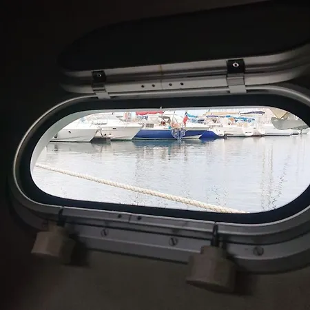 Le For Sea Bateau-hôtel *